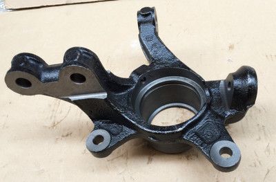 騰翼C30羊角 汽車 轉(zhuǎn)向節(jié)