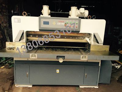 二手切紙機(jī)，電腦程控切紙機(jī) Qz1300型切紙機(jī)數(shù)顯