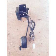 電動(dòng)汽車(chē)、三輪車(chē)油門(mén)踏板總成