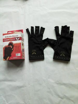 運動保健半指手套