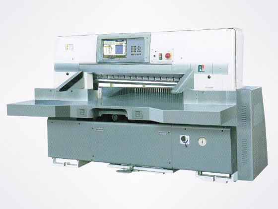 (QZYK-1300CT)7.8英寸系列電腦切紙機