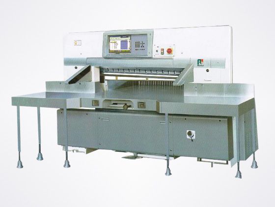 (QZYK-115CD)15英寸系列電腦切紙機(jī)