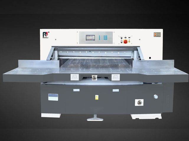 QZYK920CD 程控切紙機