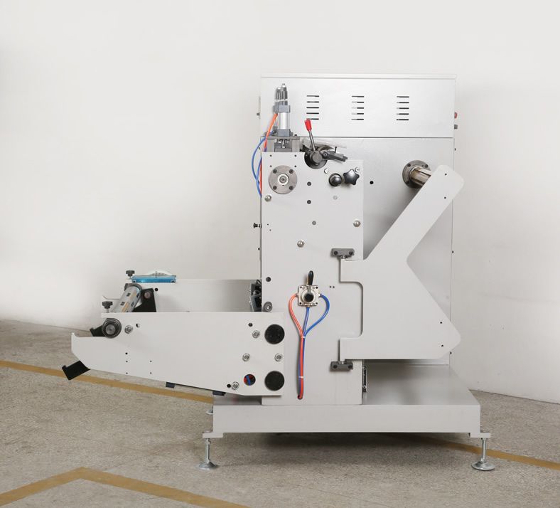 620型分切機(jī)