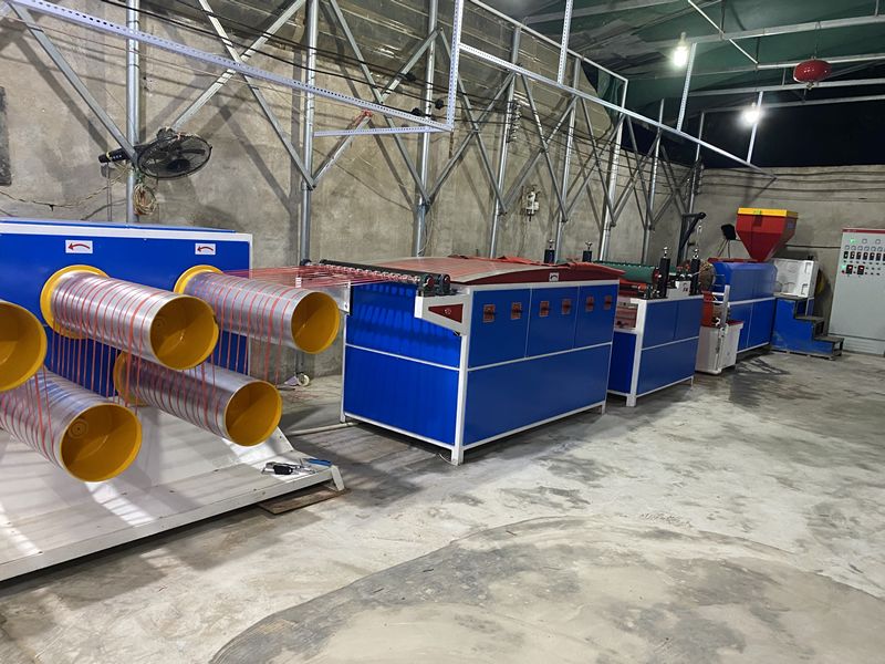 水拉塑料撕裂膜機(jī)組