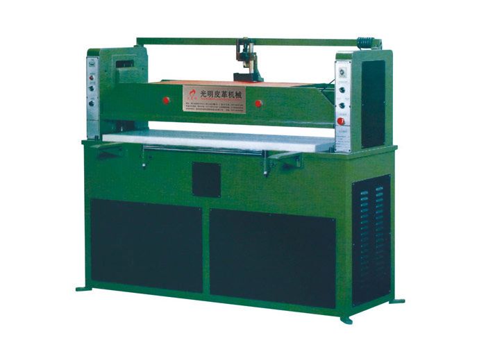 油壓平面式裁斷機(jī)SERIES GM-558