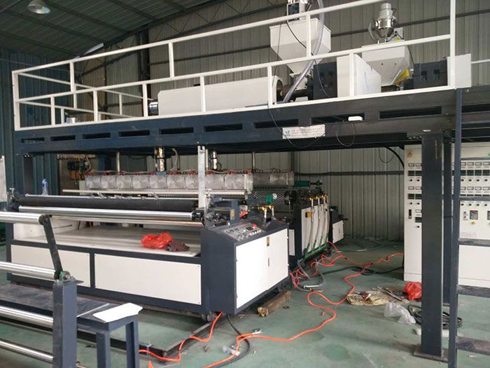 LS1600PE復(fù)合聚乙烯氣泡膜機(jī)